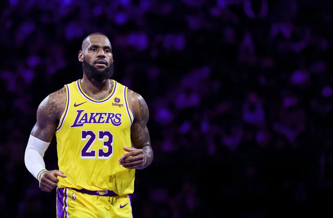 九游- 詹姆斯最近的一场比赛 