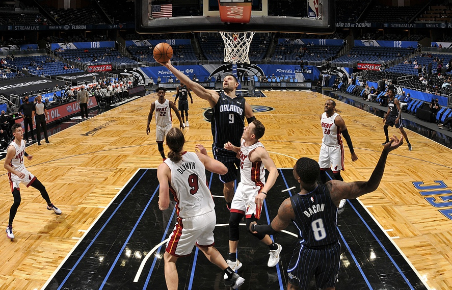 九游-Rookie关键节点连败，热火带队取胜！的简单介绍